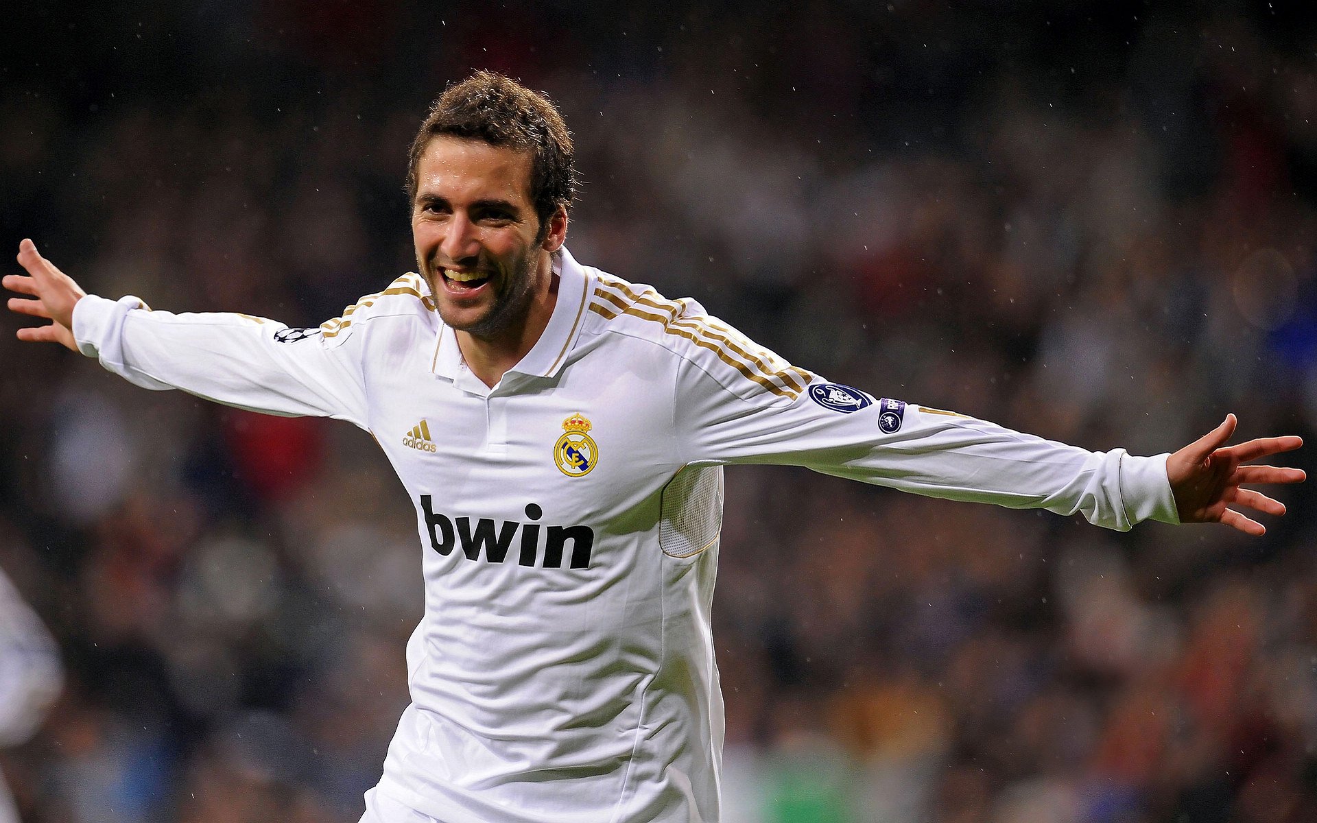 世界杯：法国队官方纪录片揭示更衣室讲话 姆巴佩领袖气质凸显